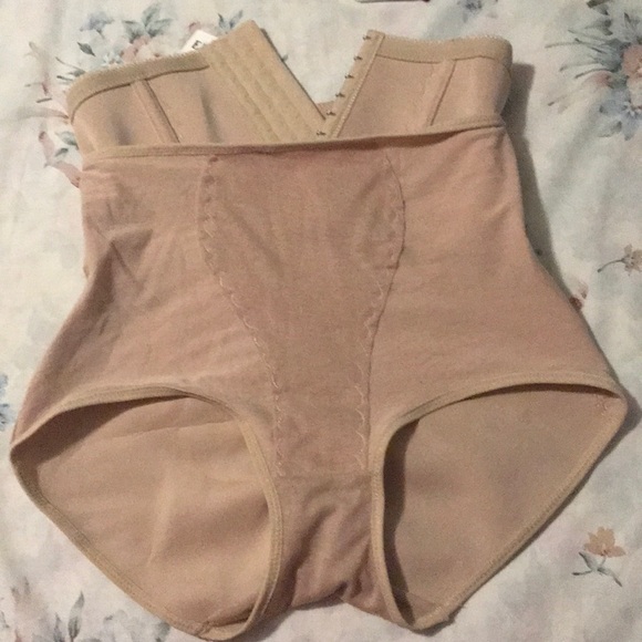 Body Shaper - Picture 2 of 2